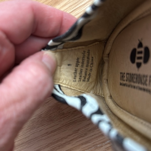 Storehouse Zebra Print Flats size 9. Animal Print. Comfy - Picture 3 of 4